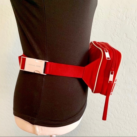 🎁MK🎁 NEW Michael Kors Fanny Pack Belt Bag - Picture 7 of 9